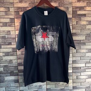 Vintage 2XL Collective Soul Gildan Black Tee with Red Star and Flag Band T Shirt